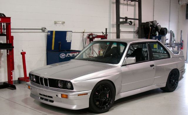 bmw_e30_m3_62.jpg