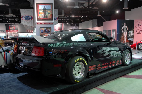 shelby-gt500-super-snake-prudhomme-edition-2009-2.jpg