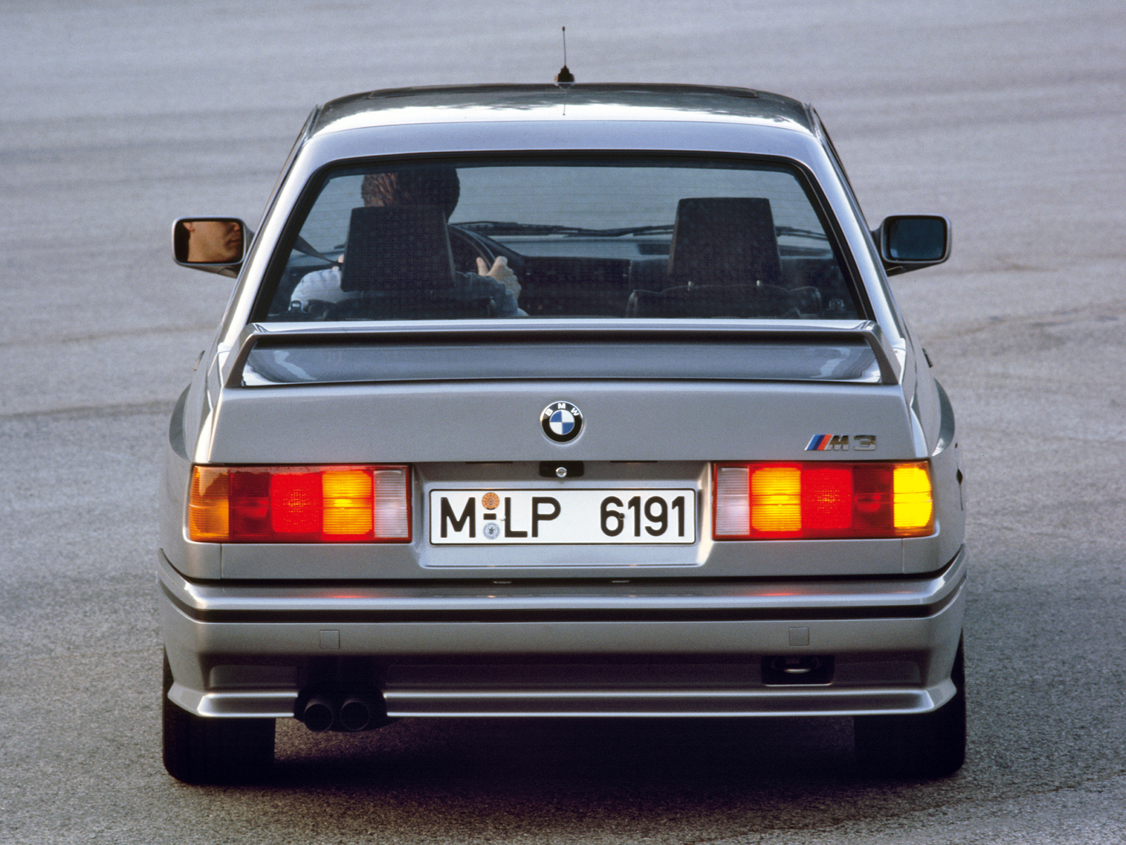 bmw_m3_evolution_i_4.jpg