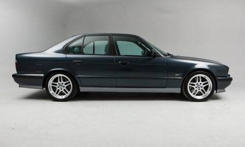 E34 M5 UK Limited Edition.jpg